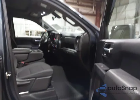 2021 Chevrolet Silverado 1500 4Wd Short Bed Custom Trail Boss z USA, uszkodzony, nr VIN 1GCPYCEF4MZ289181